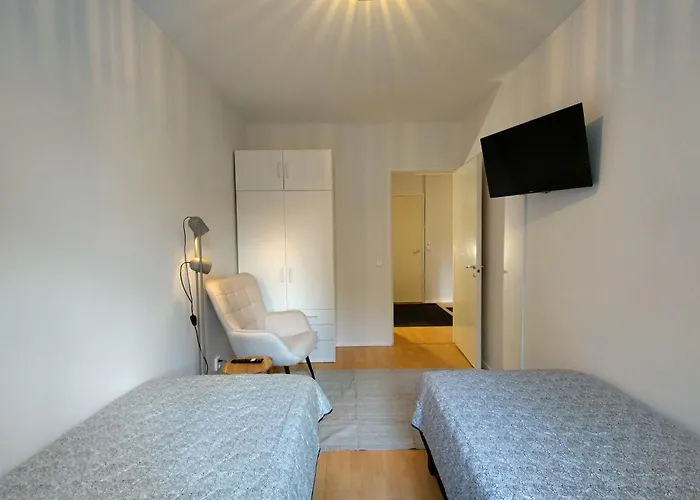 Asuntos-3 لاهتي